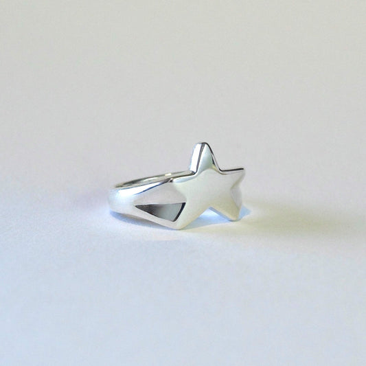 Mini 'Ziggy' Star Signet Ring